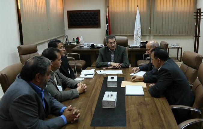 اجتماع بلدية بنغازي مع شركة الإسمنت الليبية