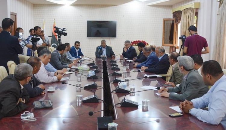 اجتماع وزير الحكم المحلي ورئيس شركة الكهرباء