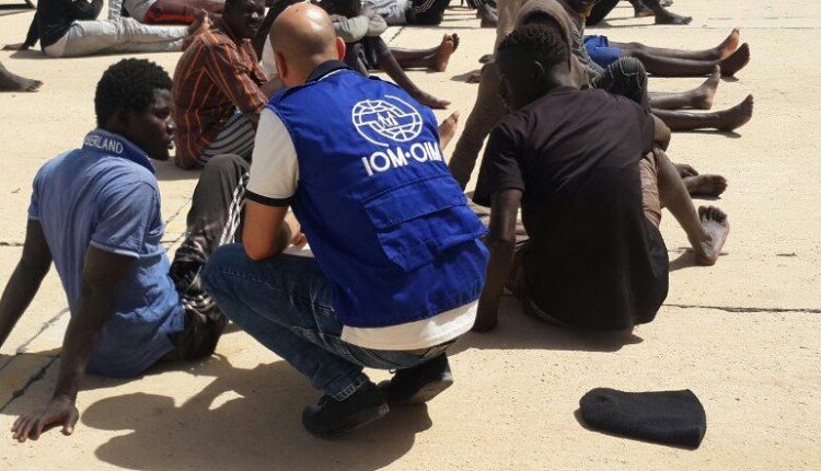 C_I00-JXcAEmKHU-1132×670