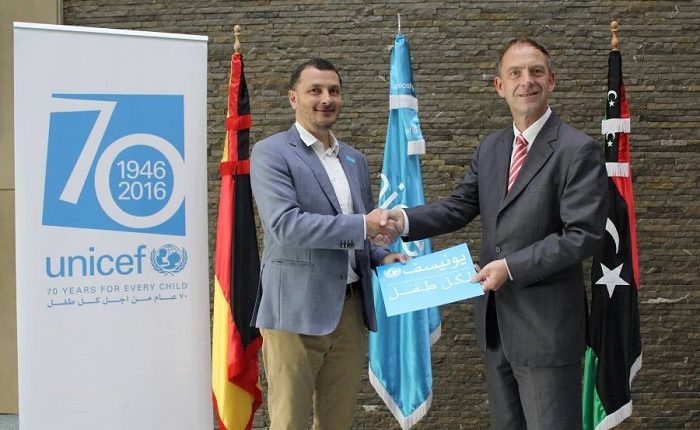 640x_8828144f2851557d3843472a76f488d1d4c377683d0fc9a8f1e594edf793ab4b-11